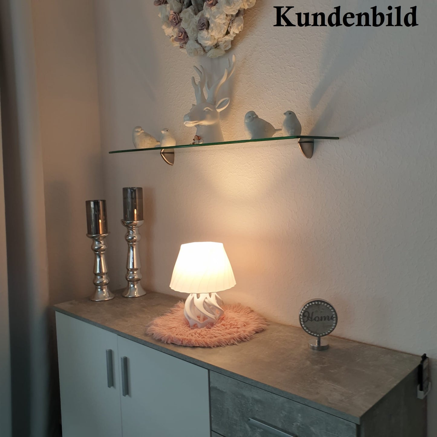 ✨ Elegante Tischlampe mit modernem Design ✨