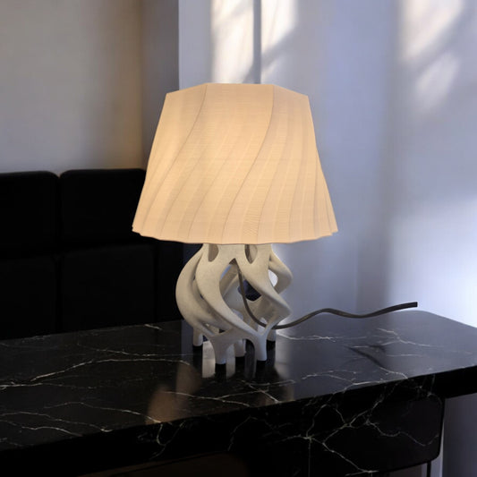 ✨ Elegante Tischlampe mit modernem Design ✨